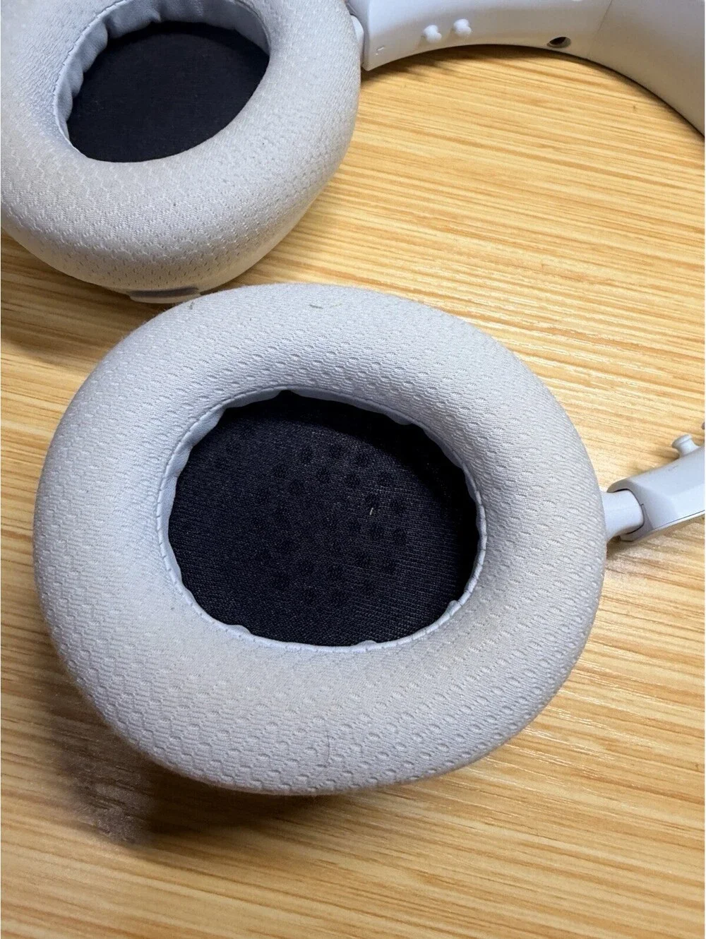 Steelseries headphones only
